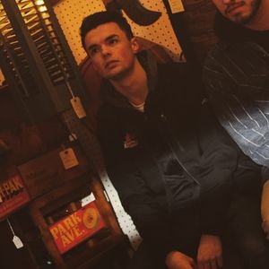 Meet your Posher, Taylor